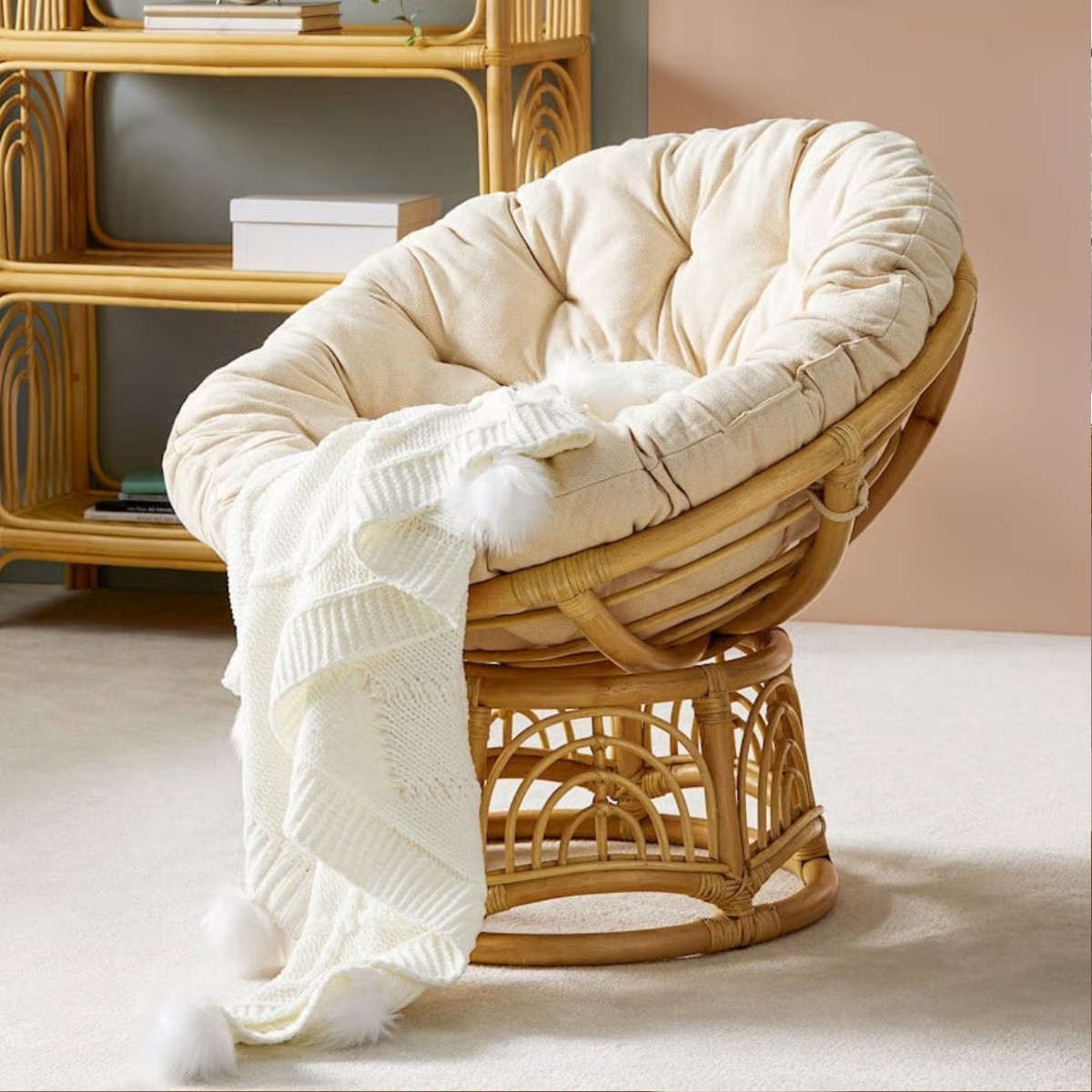 # Кресло-папасан из ротанга в  – обзор и цена Outdoor Furniture Vietnam